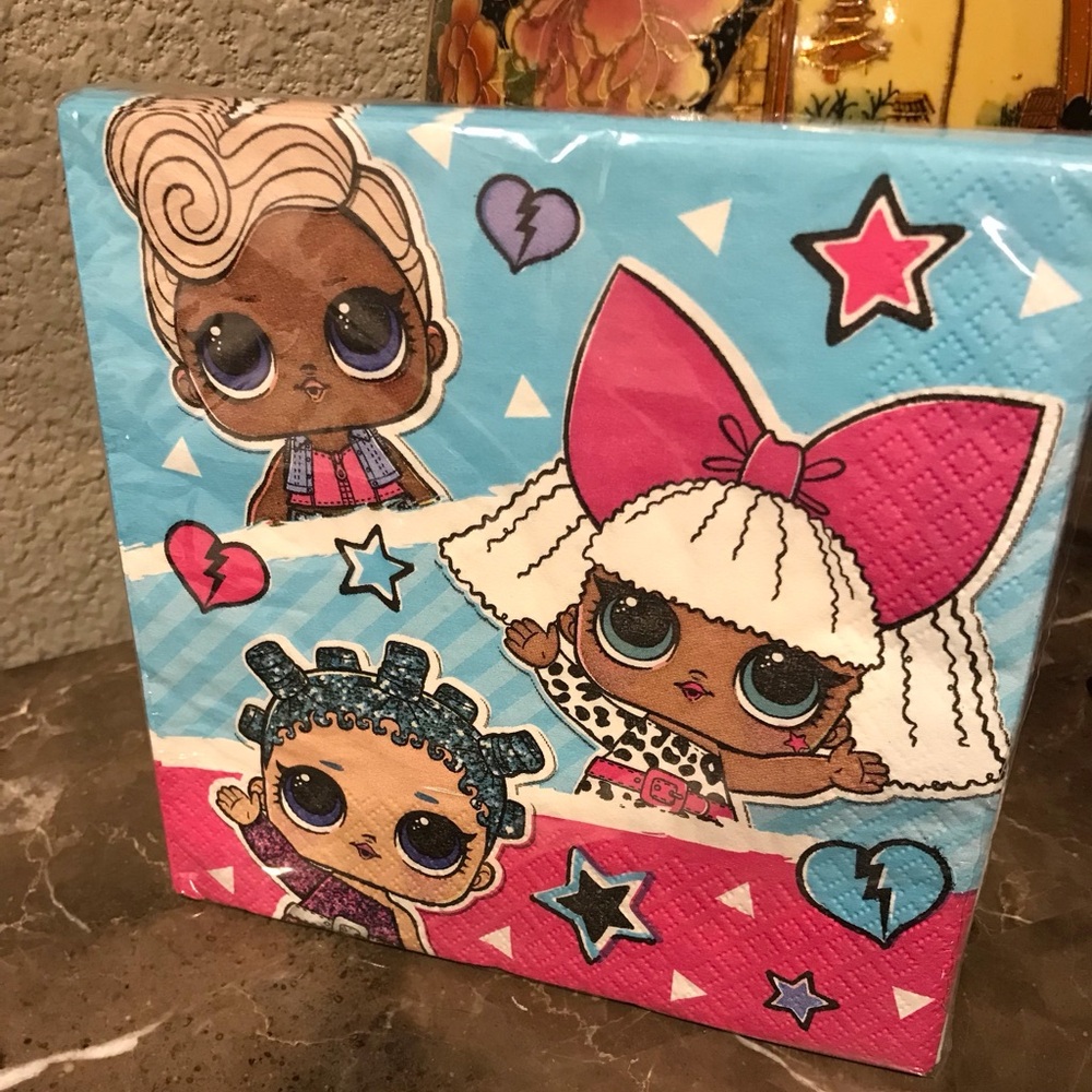 Colorful LOL Surprise Napkins pack of 4